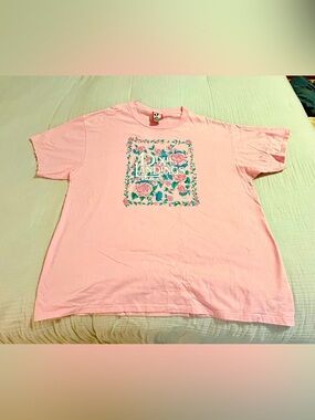 Vintage Disney Dixie Landings Resort Pink Floral Graphic Tee